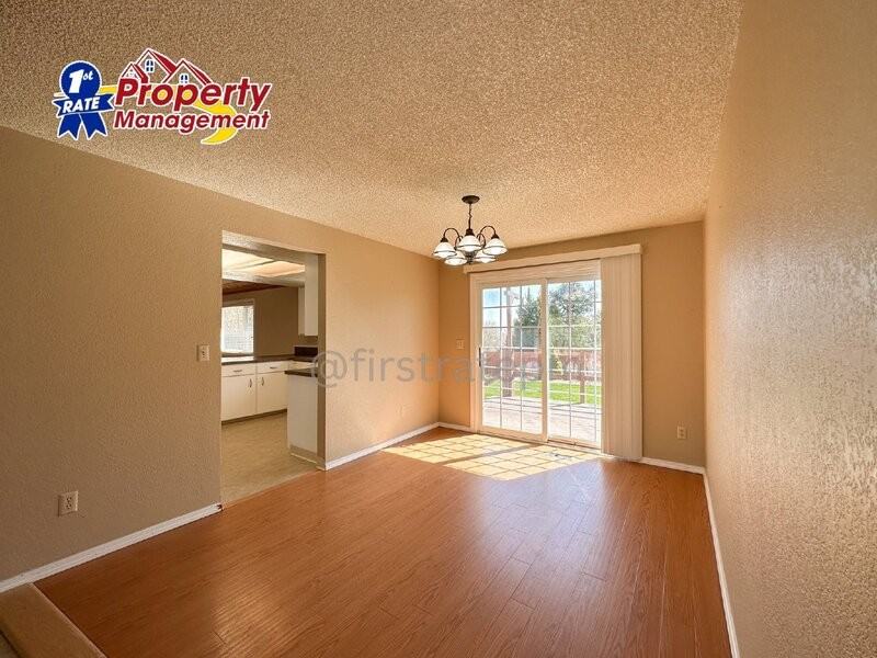 712 Fair Ln - Photo 6 of 27