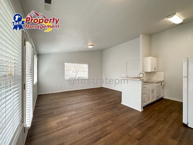 3148 N Esquire Dr #202 - Photo 7 of 31