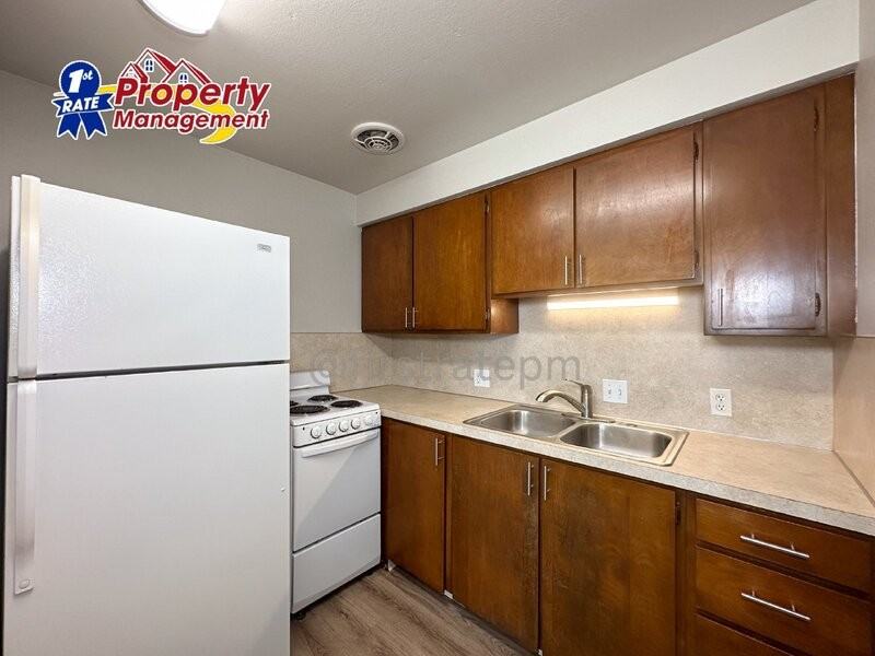 5140 W Kootenai St #18 - Photo 6 of 18