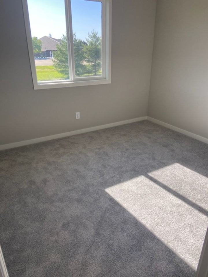 2909 3rd Ave Sw - Photo 6 of 21