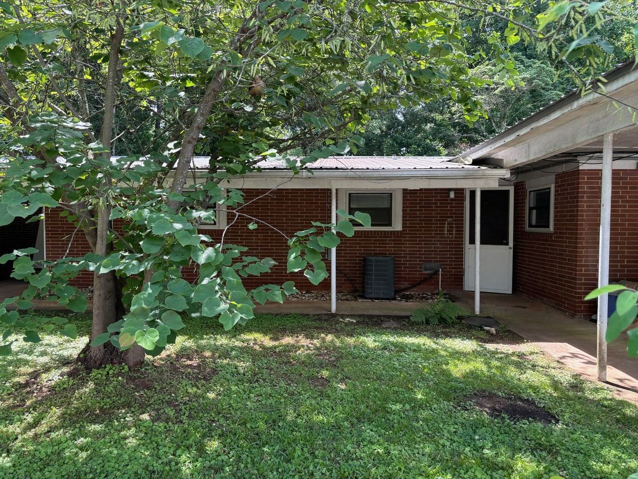 625 Venita Drive - Photo 2 of 15