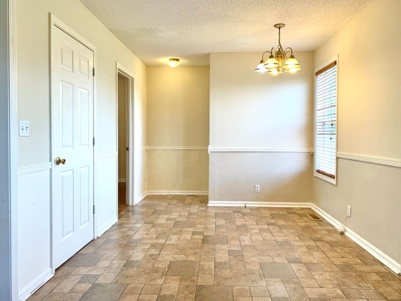 605 Millie Dr - Photo 6 of 19