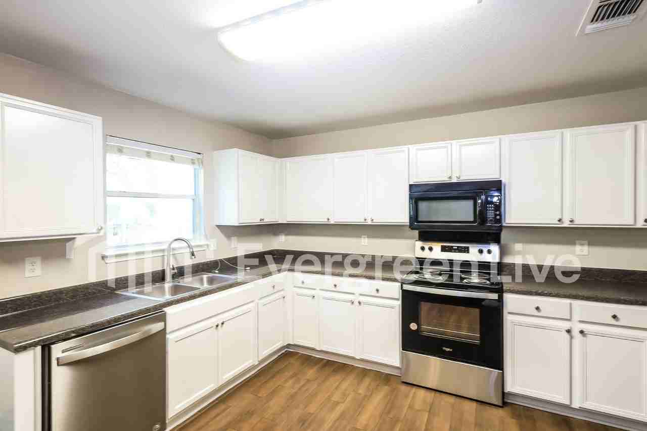 211 Roswell Cyn - Photo 4 of 17