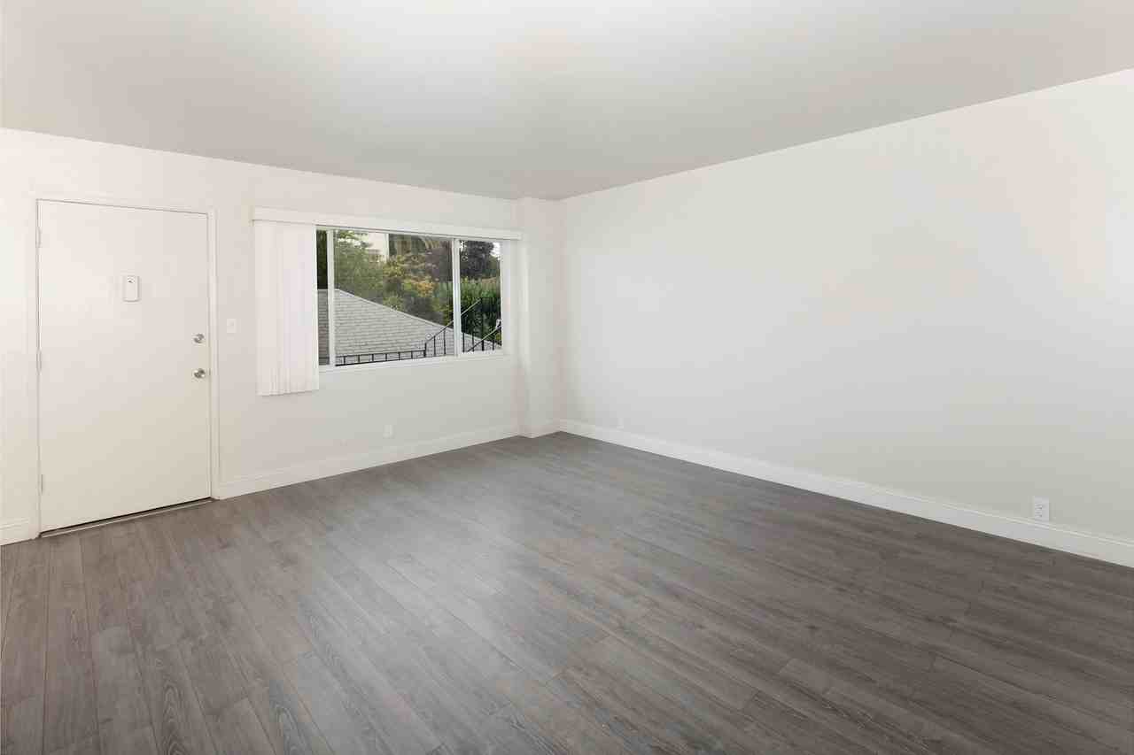 257 Athol - Photo 6 of 27