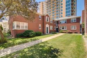 featured image of 1847 N Prospect Ave