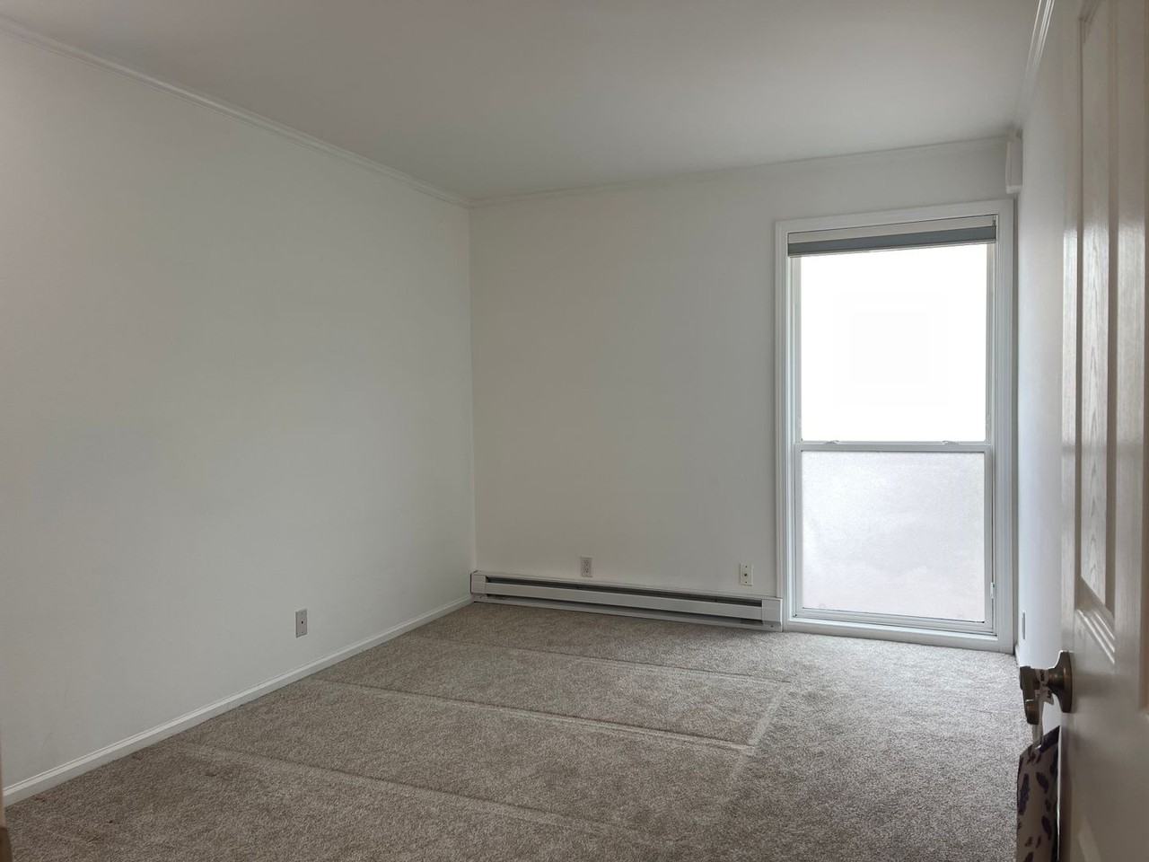 832 100th Ave Ne #104 - Photo 7 of 14