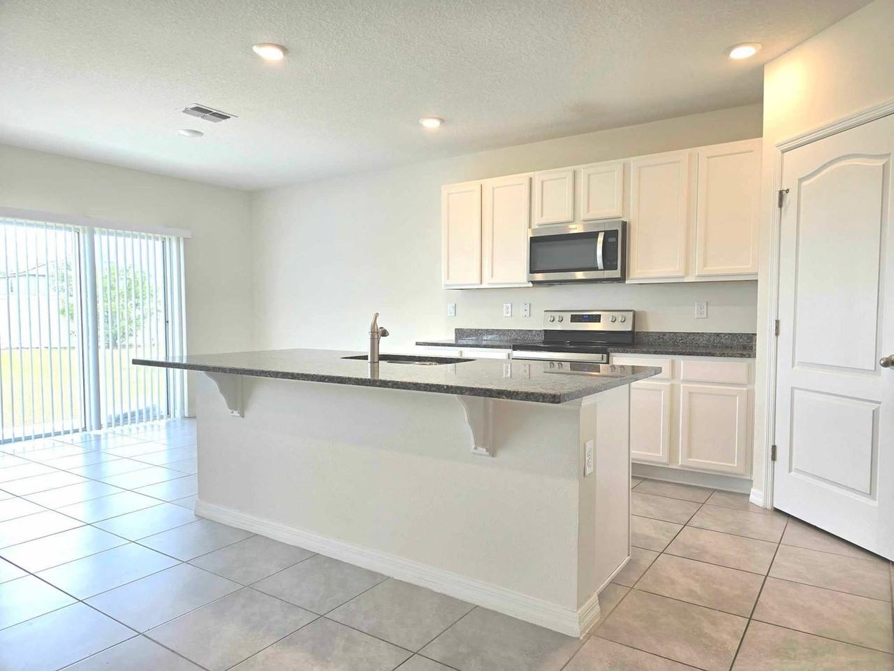 5978 Shingle Creek Rd - Photo 4 of 26