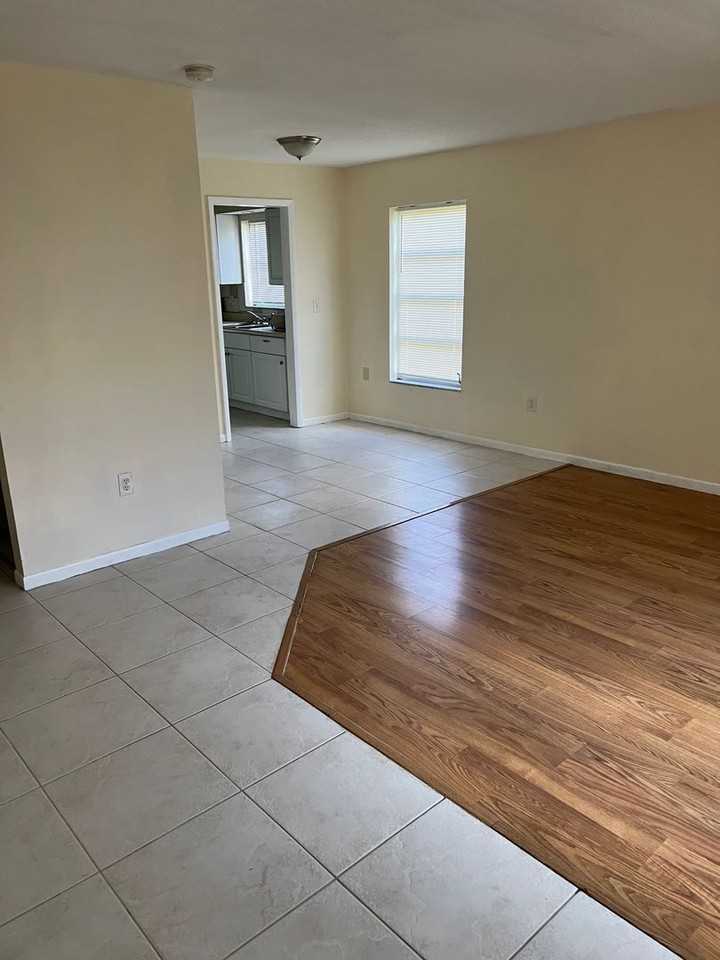 21310 Stillwater Ave - Photo 3 of 19
