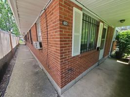 featured image of 706 N Broadway St