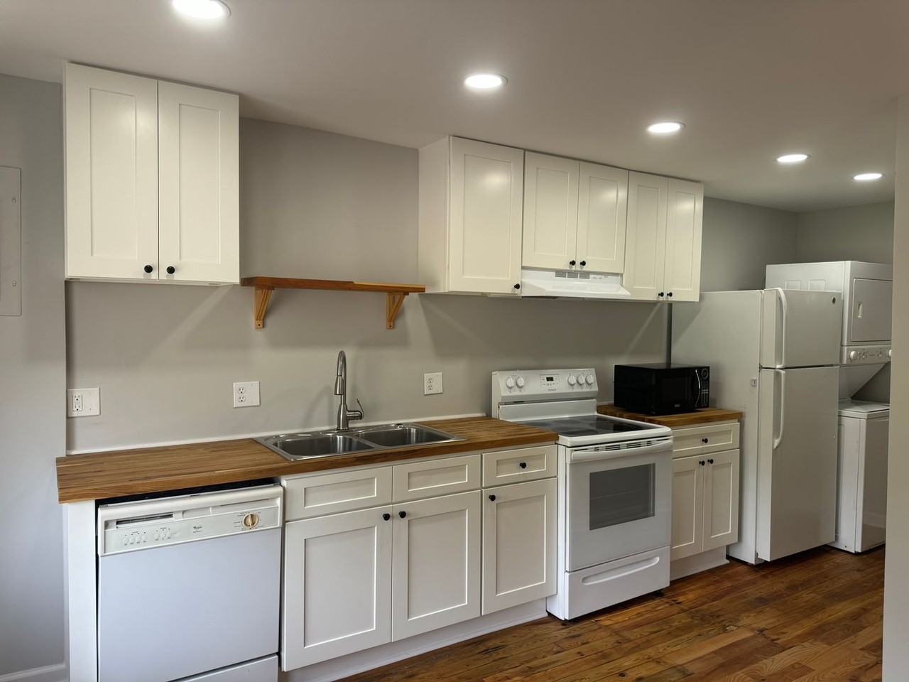 700 Valdese Ave #1 - Photo 4 of 18