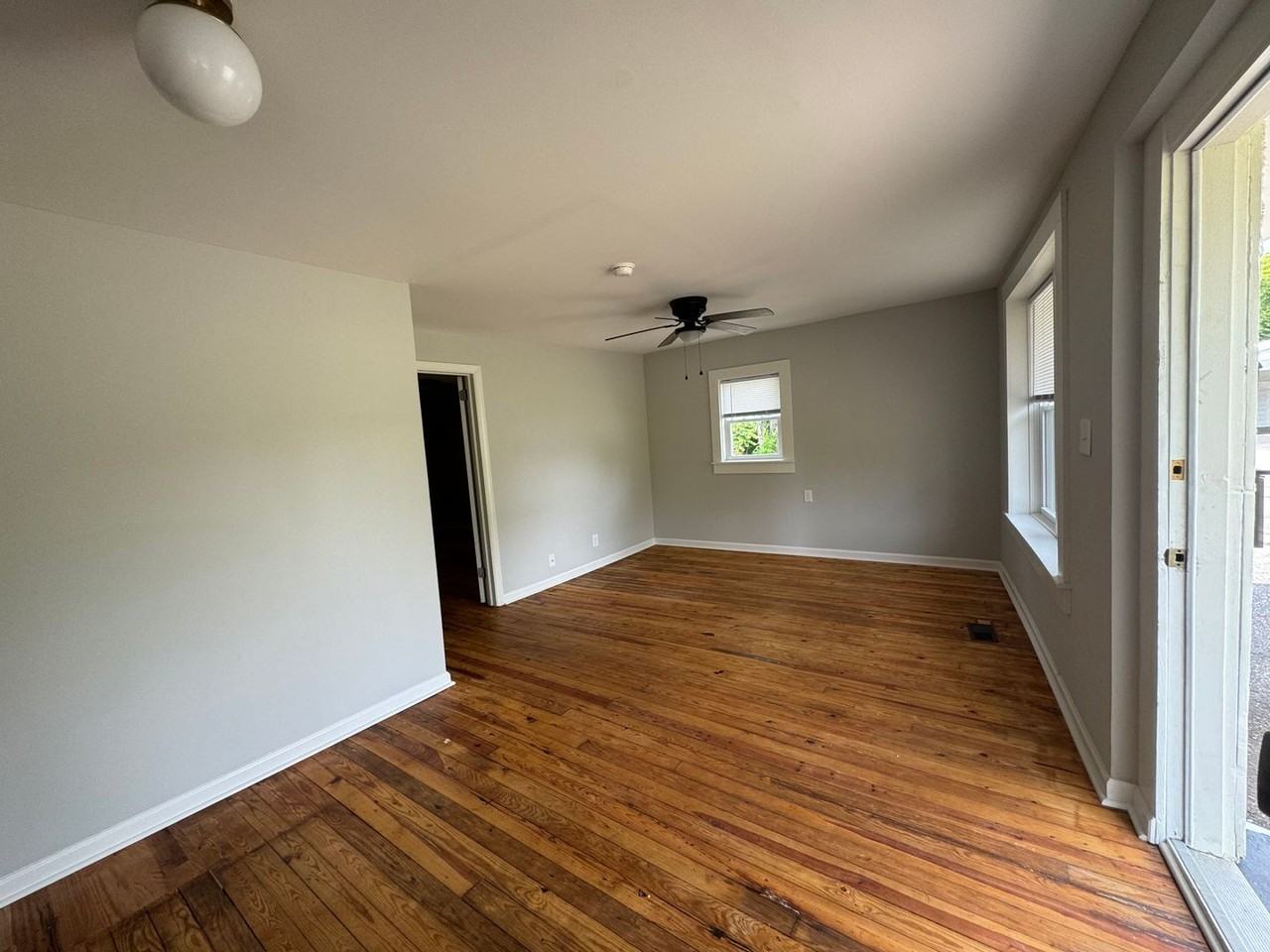 700 Valdese Ave #1 - Photo 5 of 18