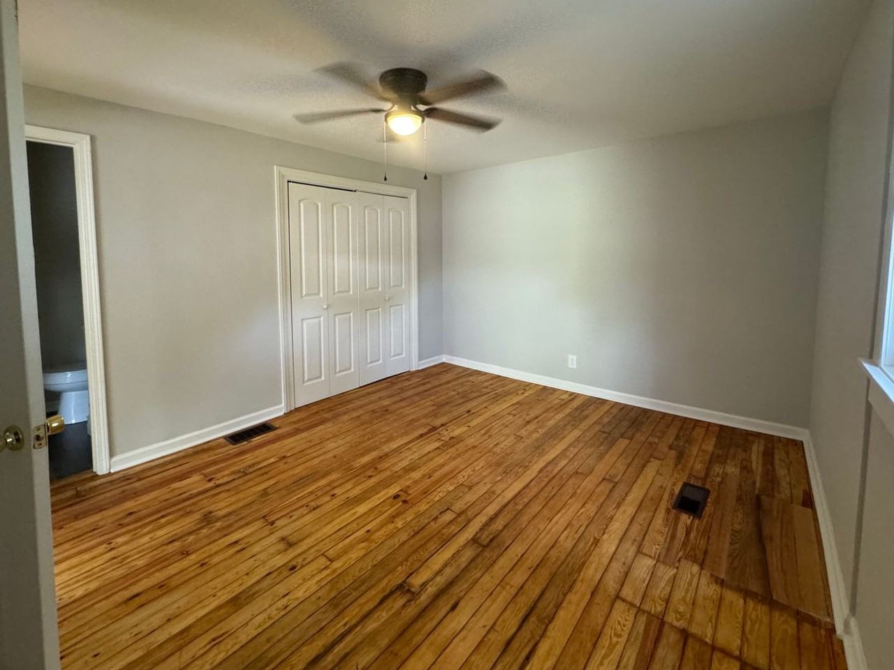 700 Valdese Ave #1 - Photo 7 of 18