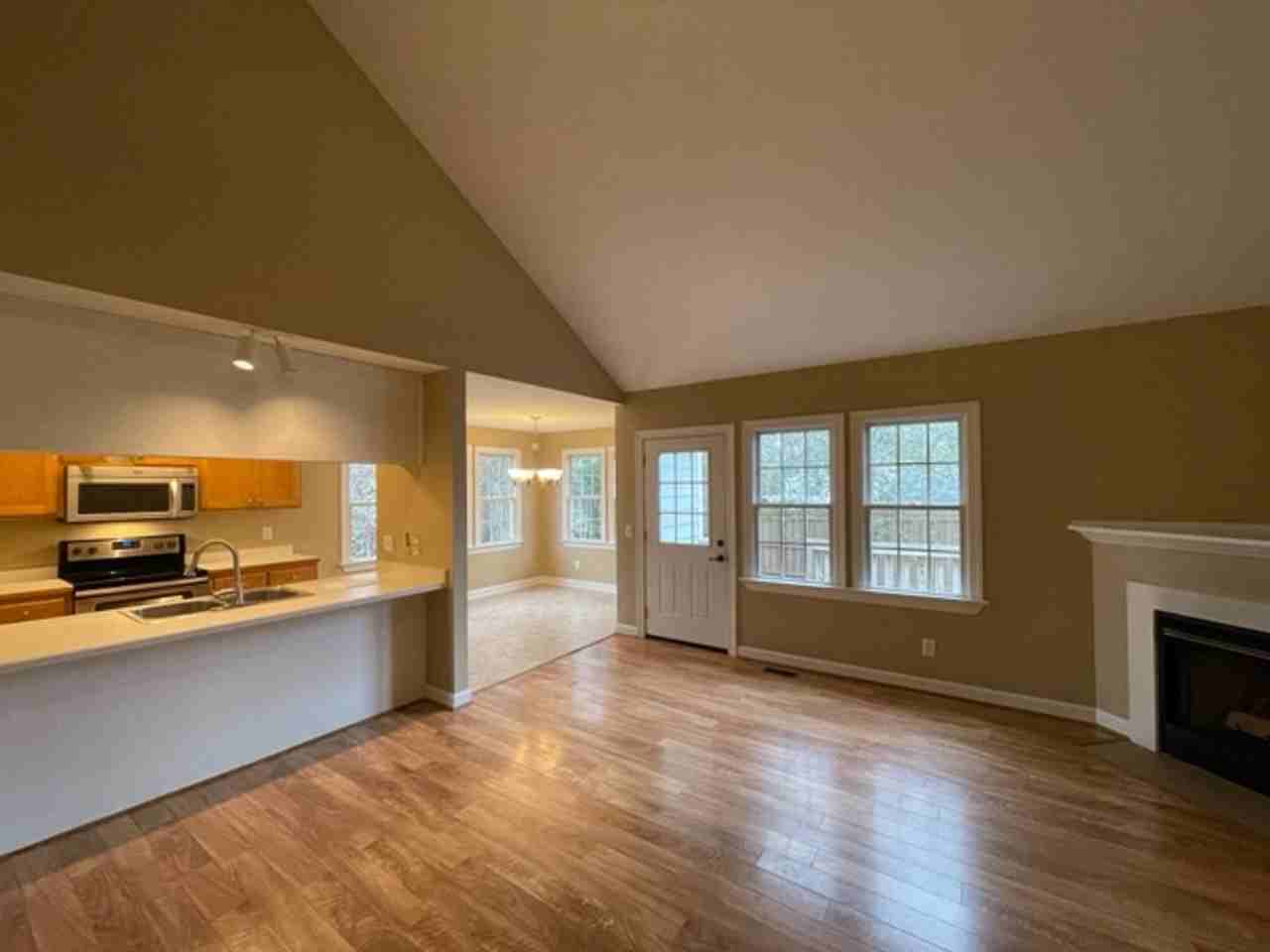 1017 Bren Arbor Ct - Photo 3 of 27