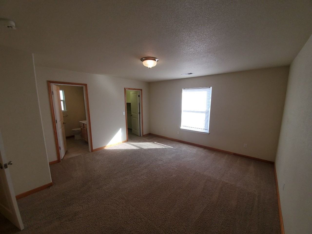 2345 Karen Ct - Photo 2 of 16
