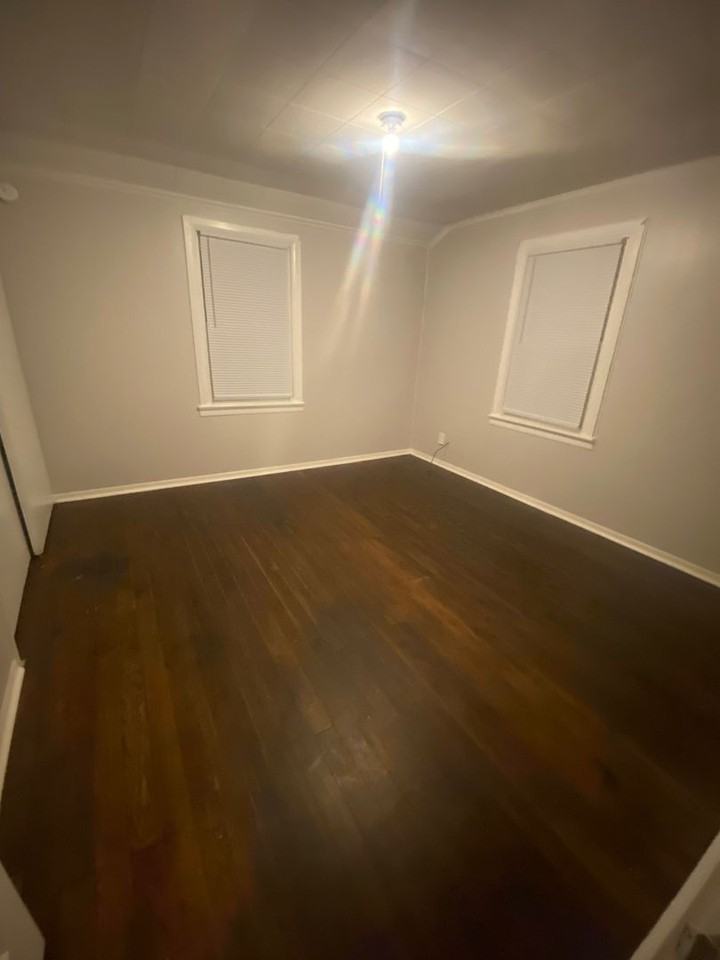 917 Fahs St - Photo 5 of 12