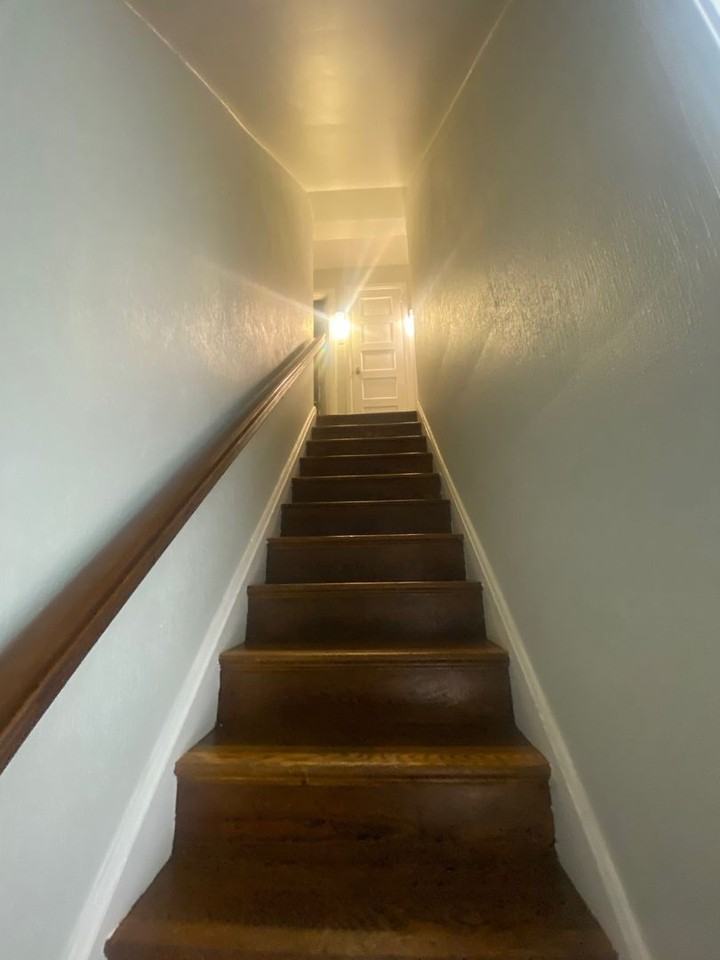 917 Fahs St - Photo 6 of 12