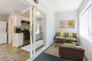 170 15th Ave NE - Photo 1 of 1