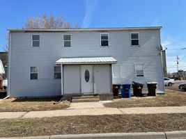 featured image of 112 N Rowley St