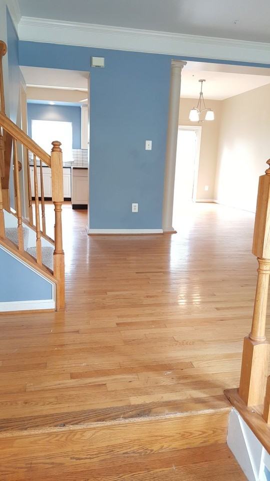 2026 Sumner Dr - Photo 2 of 20