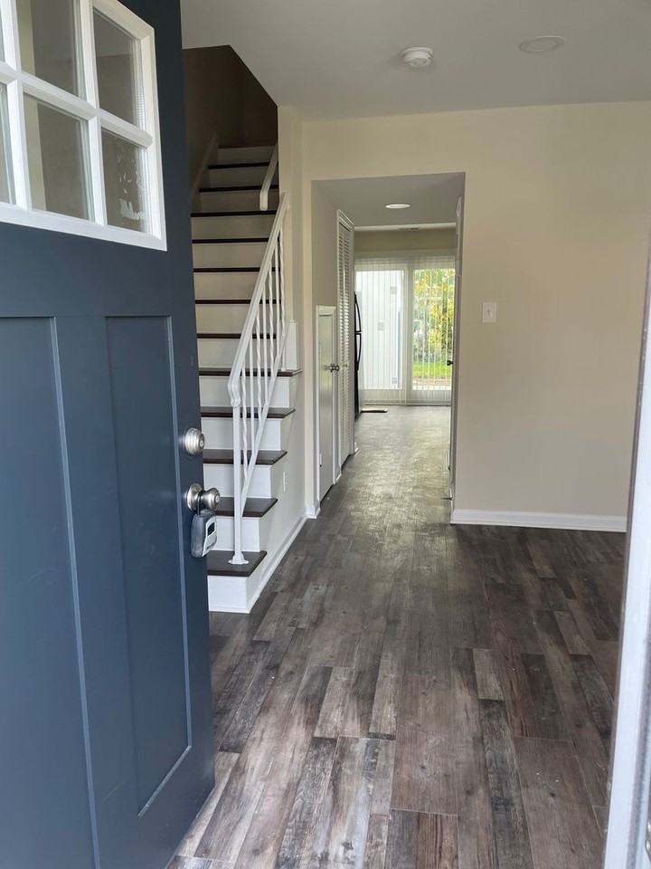 8315 Revelation Ave - Photo 3 of 27