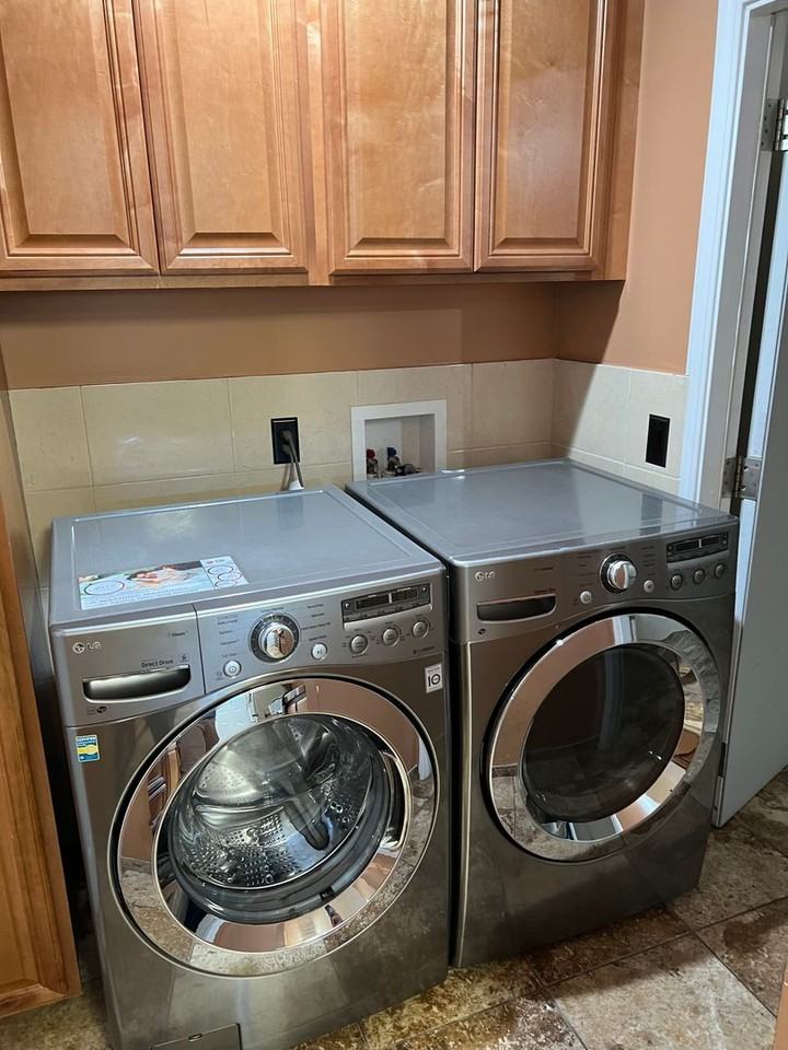 1428 Chino St - Photo 6 of 13