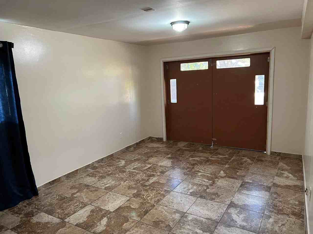 1428 Chino St - Photo 7 of 13