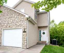 900 Oakbrook Pl - Photo 1 of 1