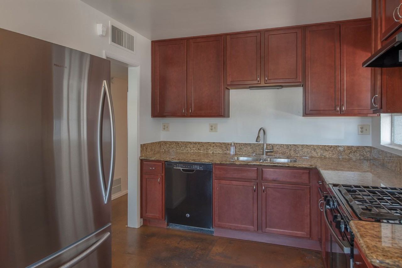 4456 East Campbell Avenue - Photo 4 of 12