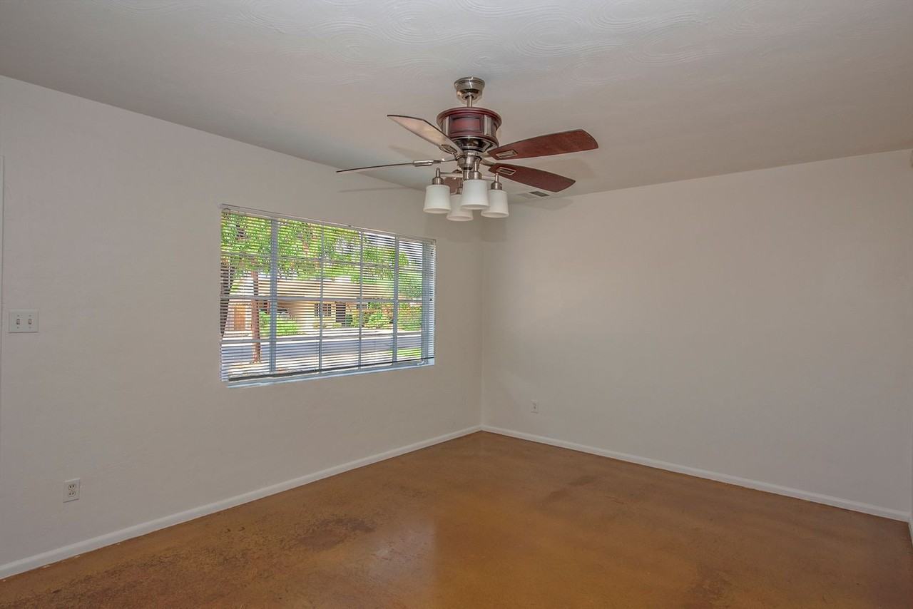 4456 East Campbell Avenue - Photo 2 of 12