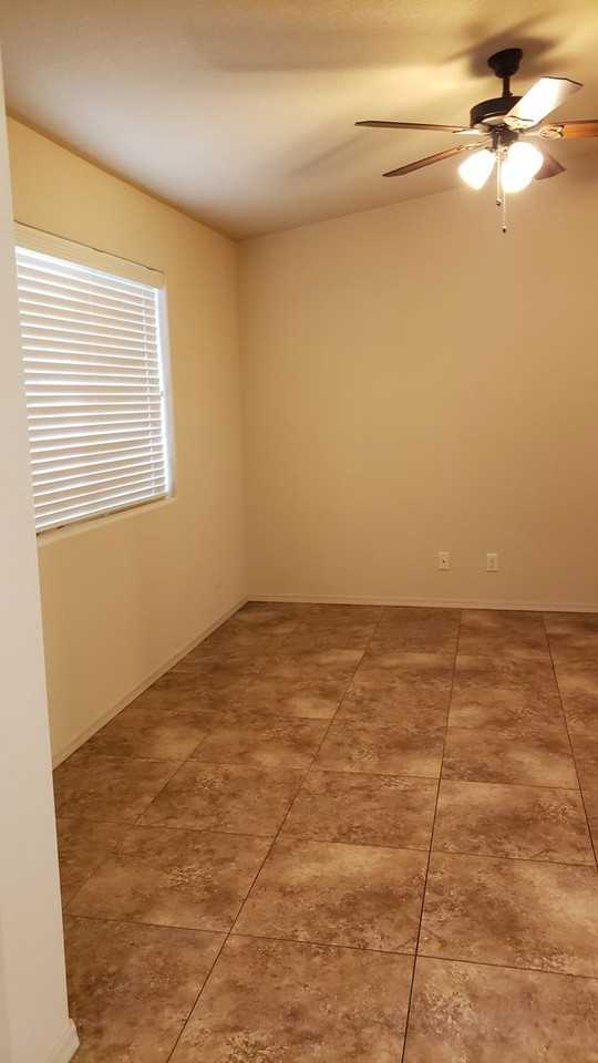 2215 Sandwood Dr #102 - Photo 5 of 14
