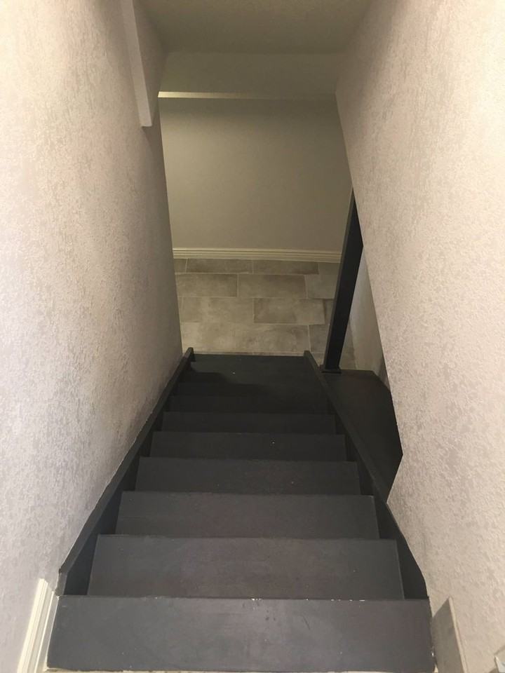 1014 W 16th St - Photo 4 of 24