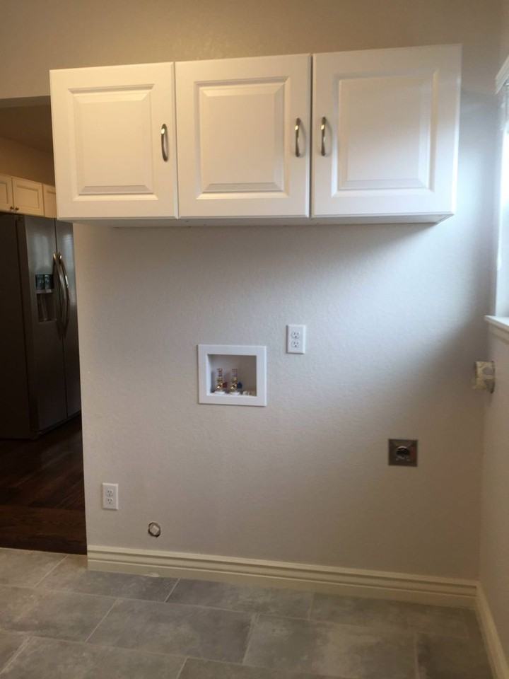 1014 W 16th St - Photo 6 of 24