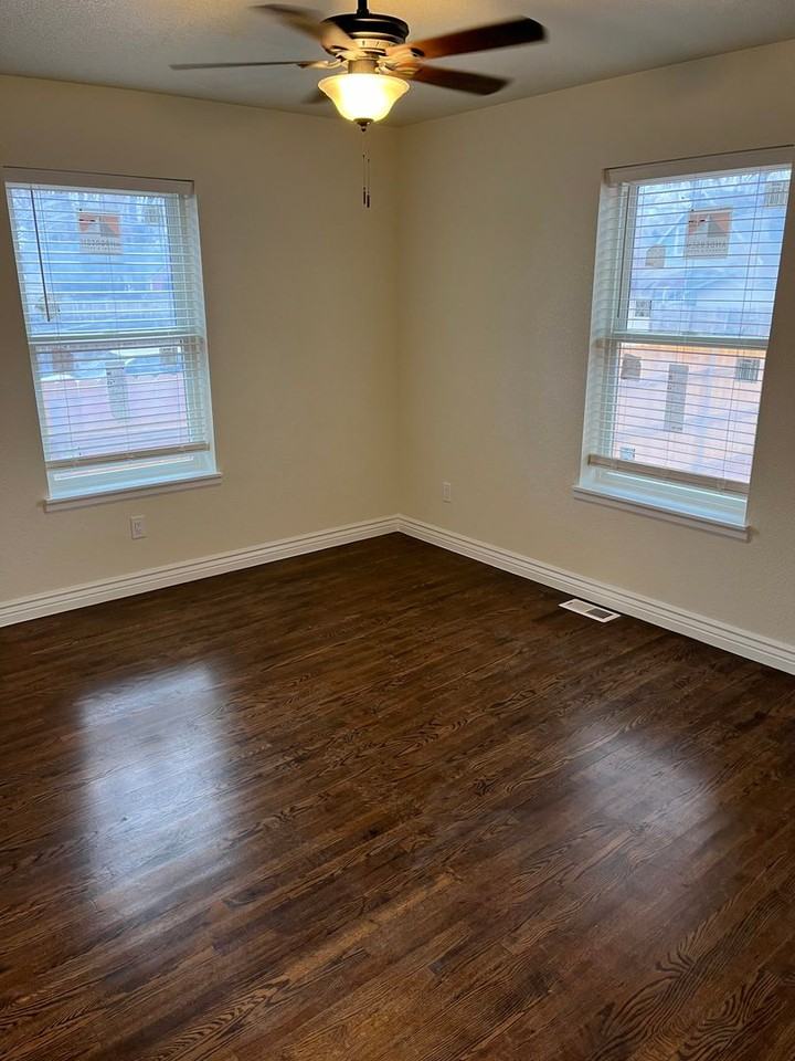 1430 Rice Ave - Photo 7 of 15