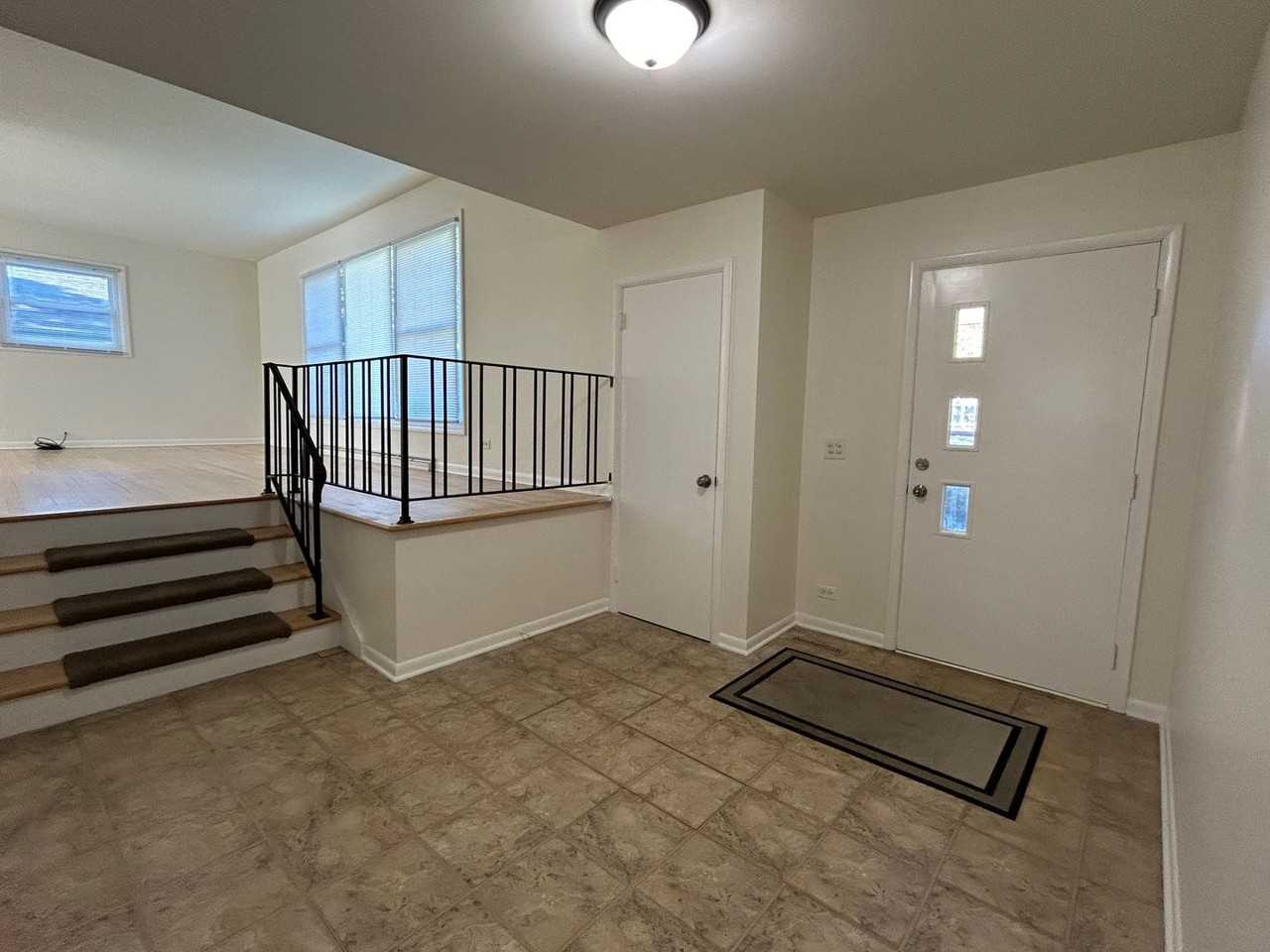 825 Carol Ave - Photo 2 of 20