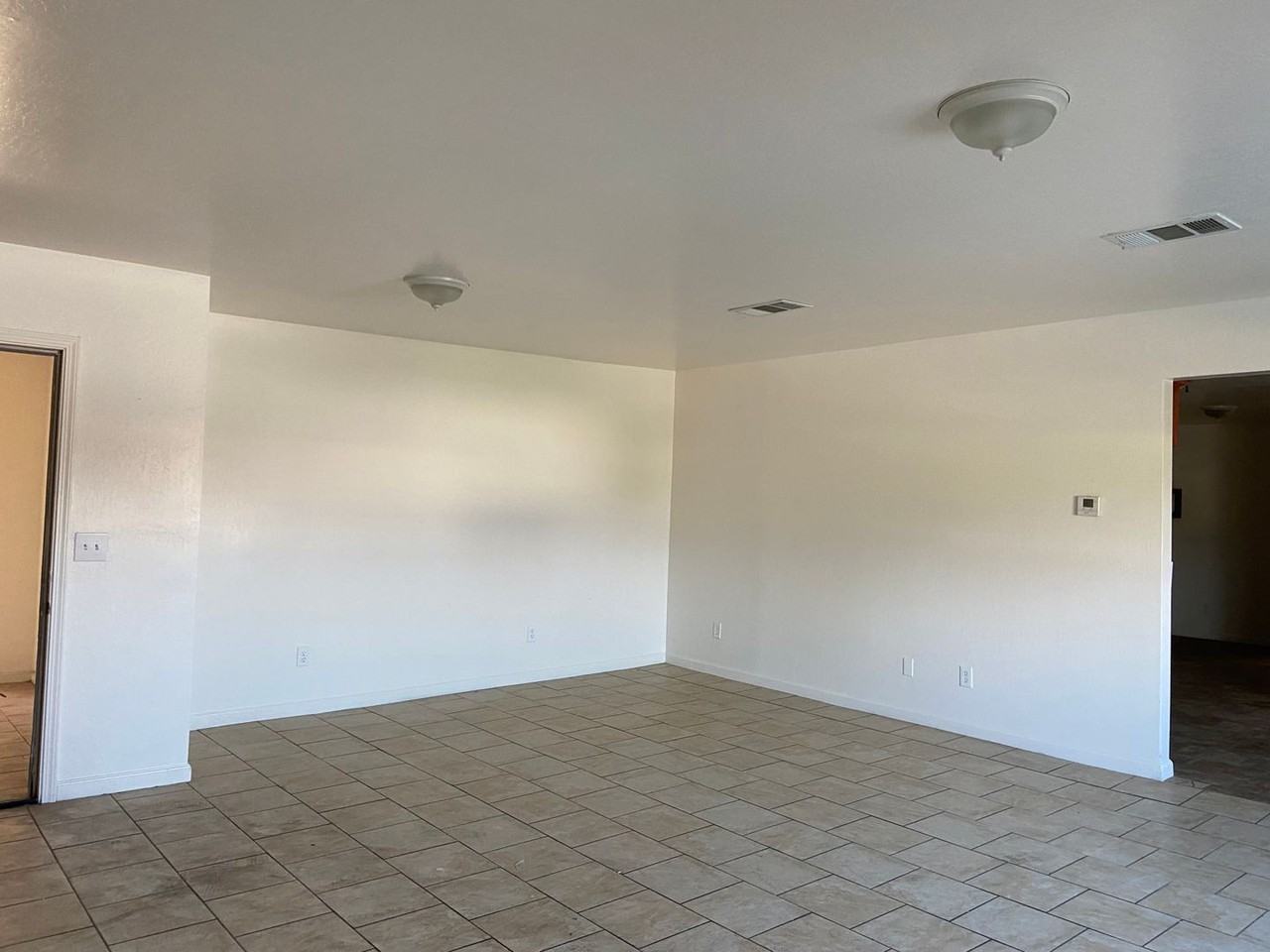 520-530 Union Ave - Photo 2 of 12