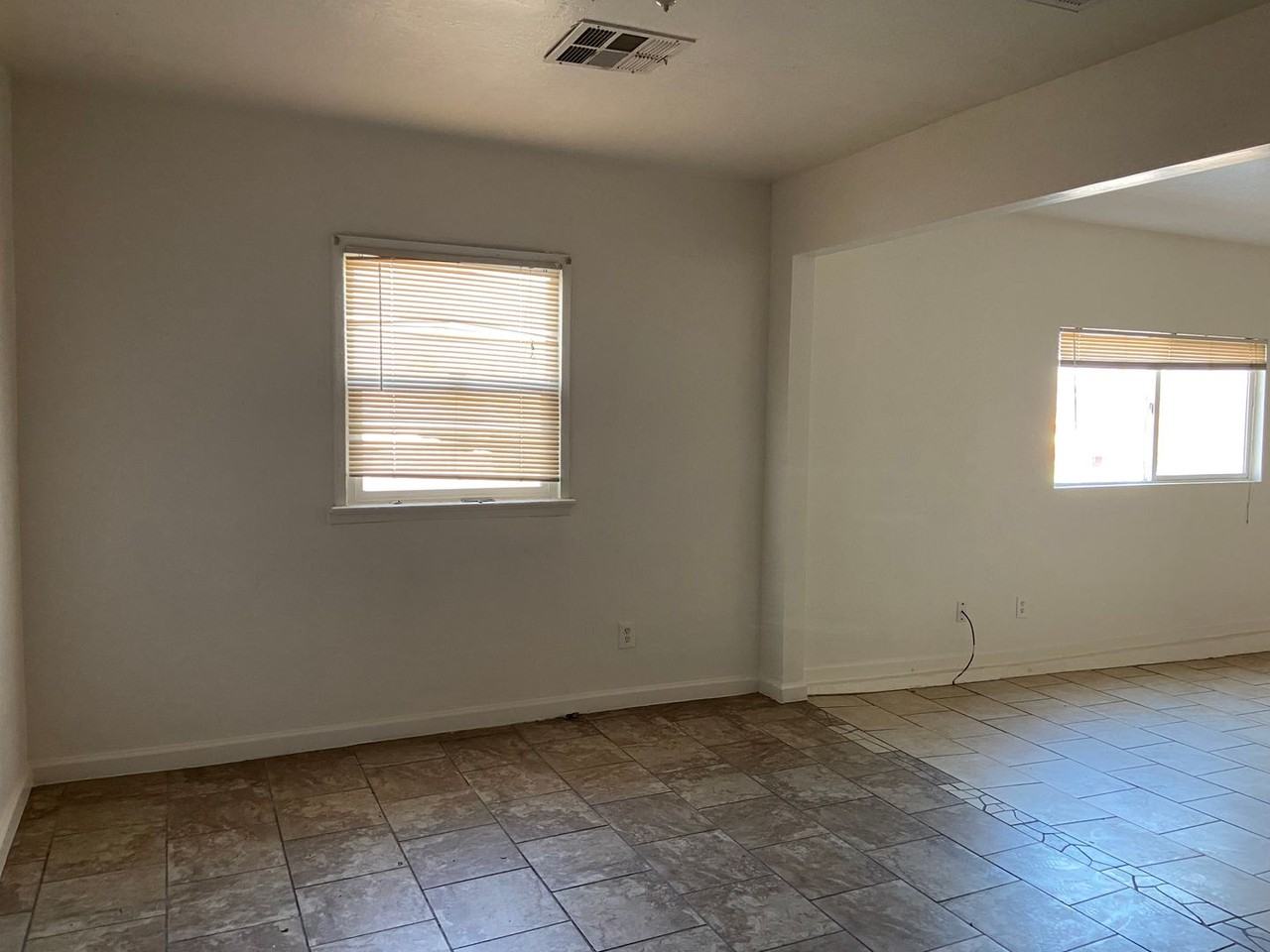 520-530 Union Ave - Photo 7 of 12
