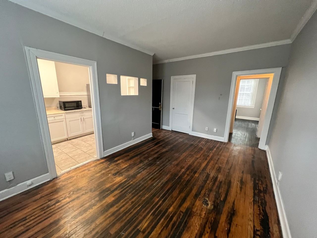 Historic Ecker Apartments in Revitalized Main Street Corridor in High Point - Photo 3 of 8