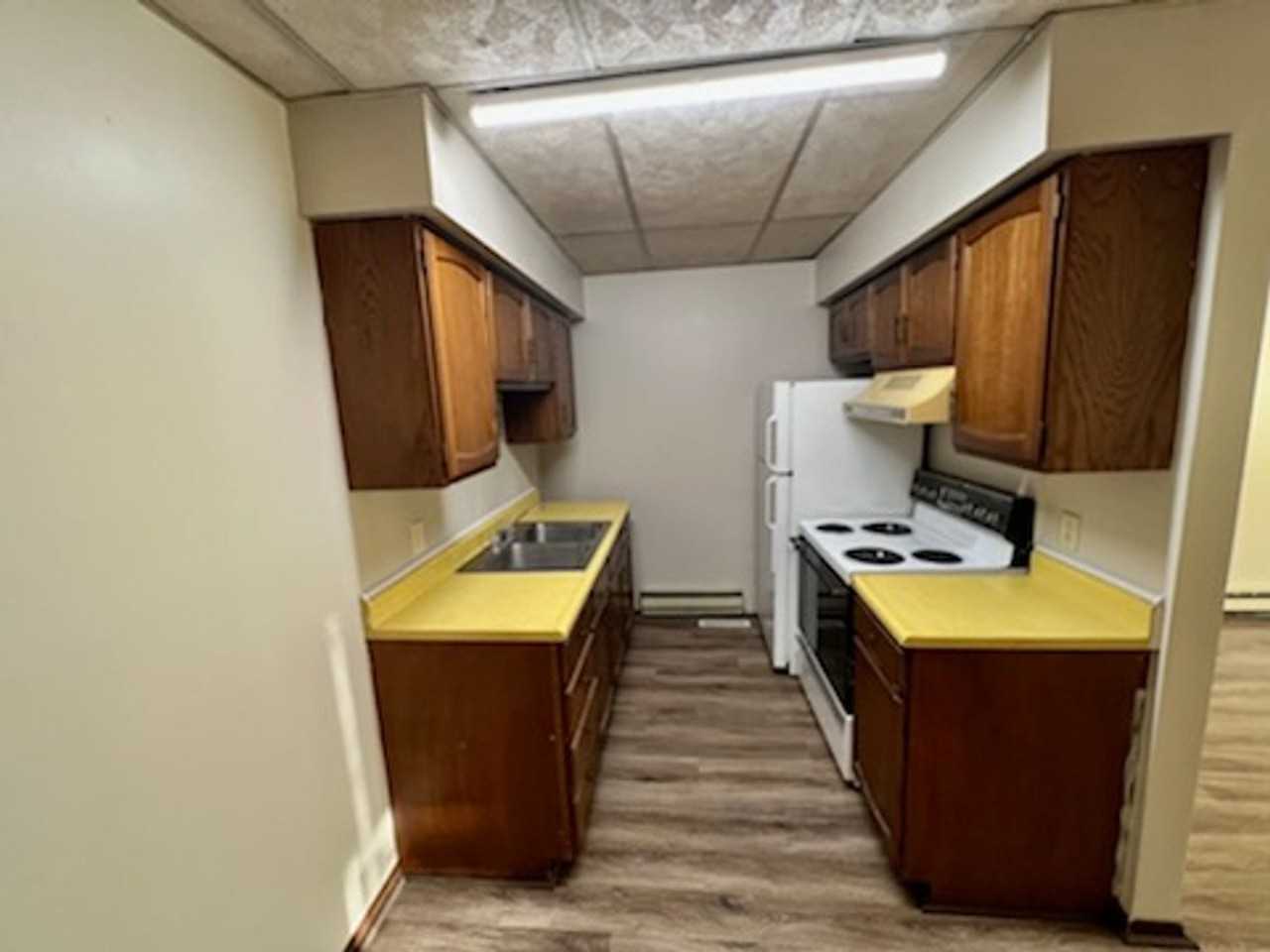 117 N Church Street - Photo 3 of 17