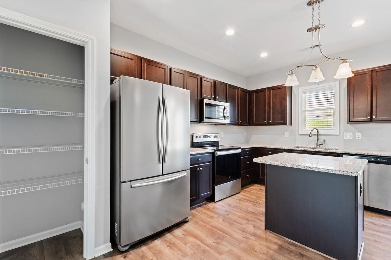 87 Crawford Pkwy - Photo 7 of 33