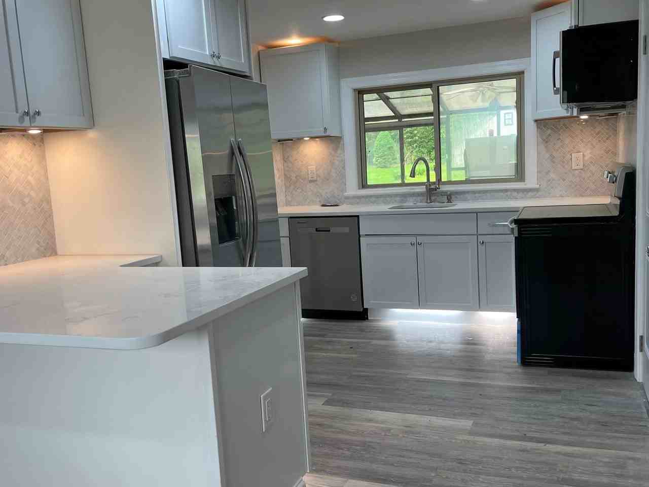 2650 Morris Rd - Photo 2 of 25