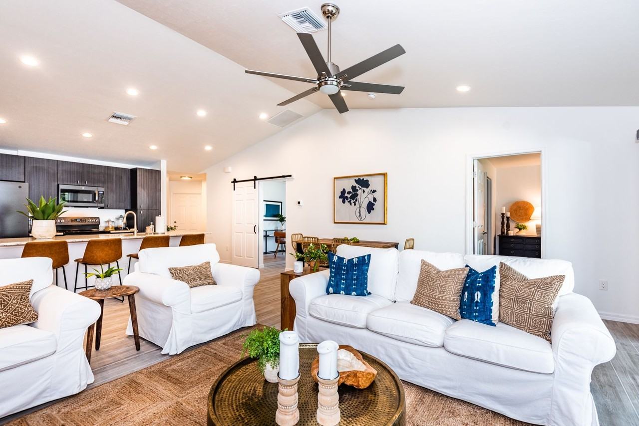 215 Lewis Cir #111 - Photo 6 of 40