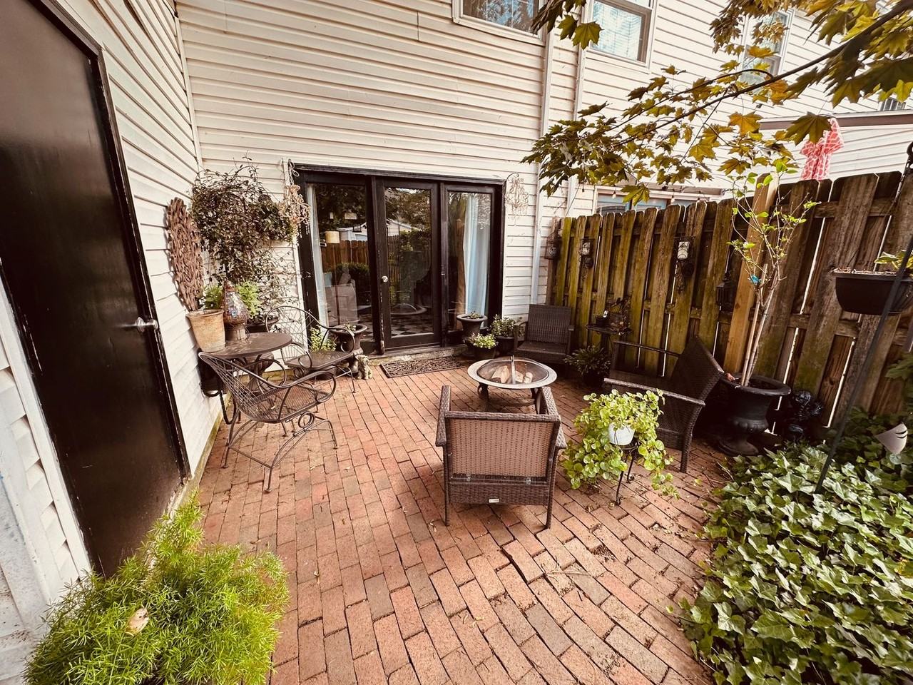 359 W Newton Ave - Photo 3 of 27