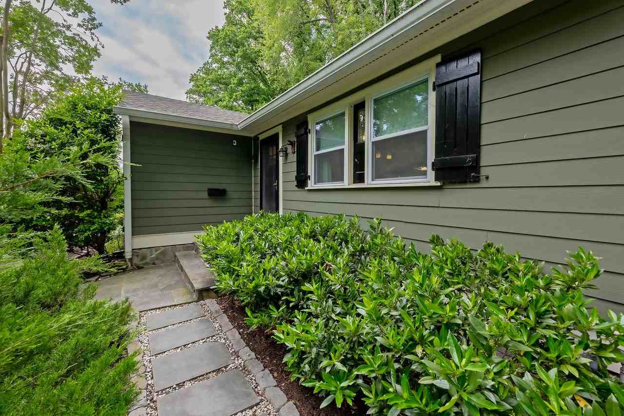 4115 Denfeld Ave - Photo 2 of 33