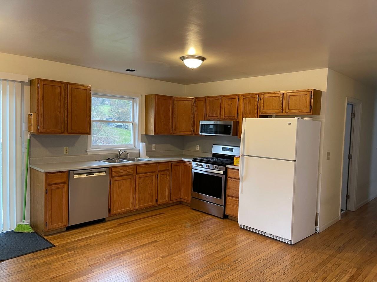 47 Ry Kris Lane - Photo 2 of 17