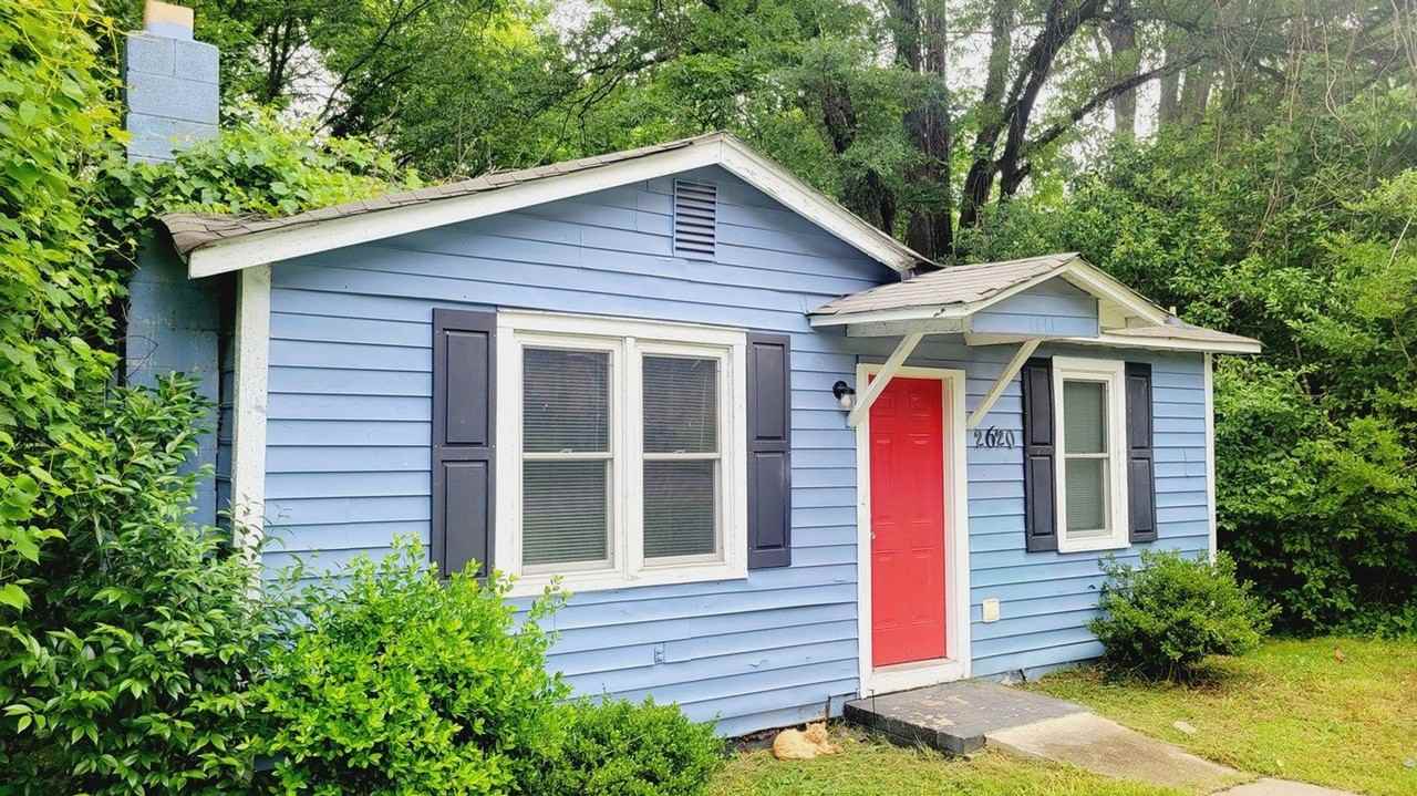 2620 Celia Ave - Photo 5 of 12