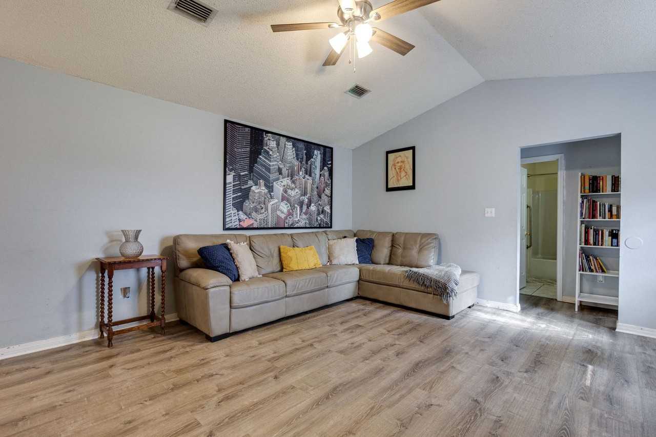 1928 Jo Tam Ln - Photo 6 of 27
