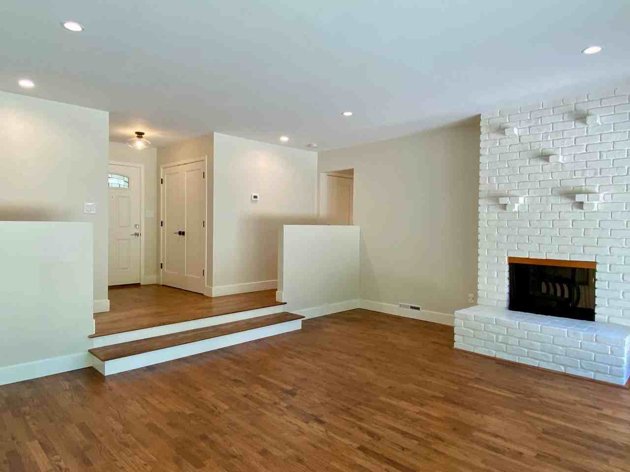 1493 English Dr - Photo 2 of 16