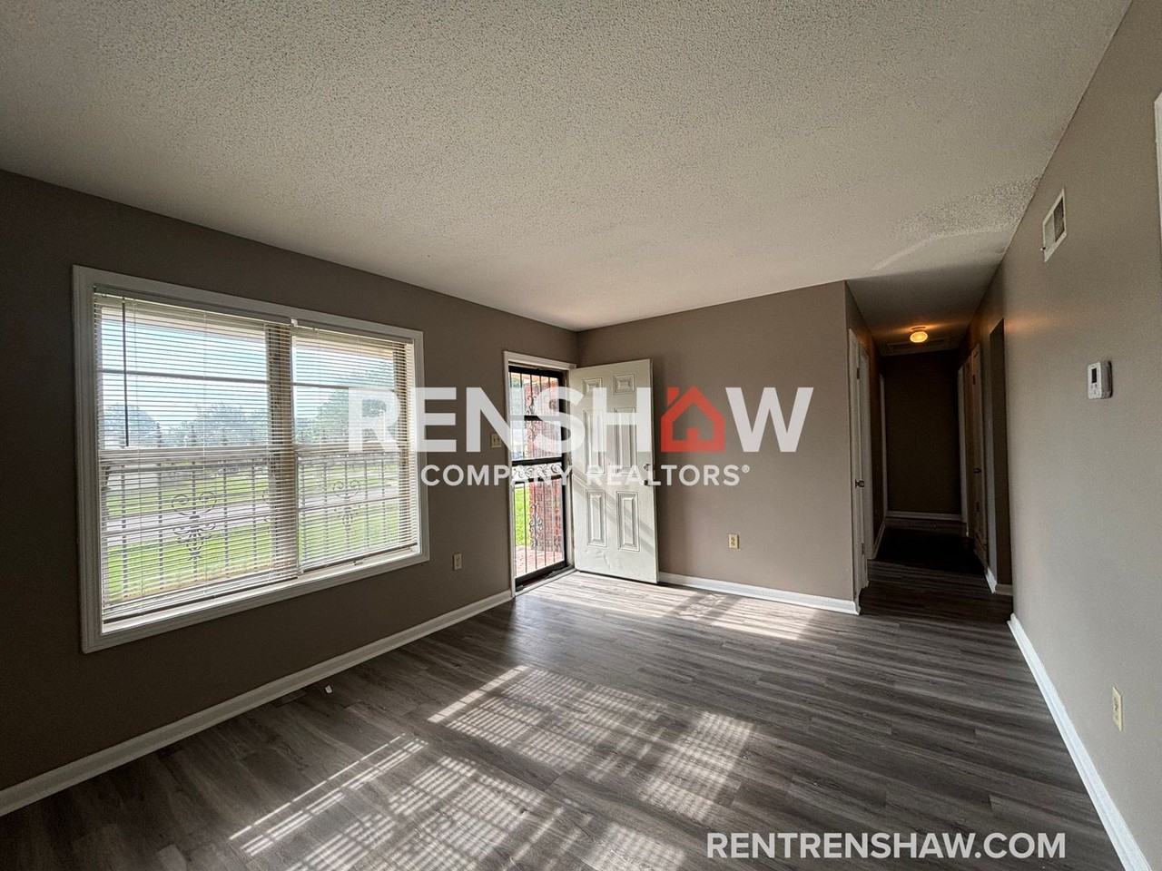 348 Bonnell Ave - Photo 2 of 21