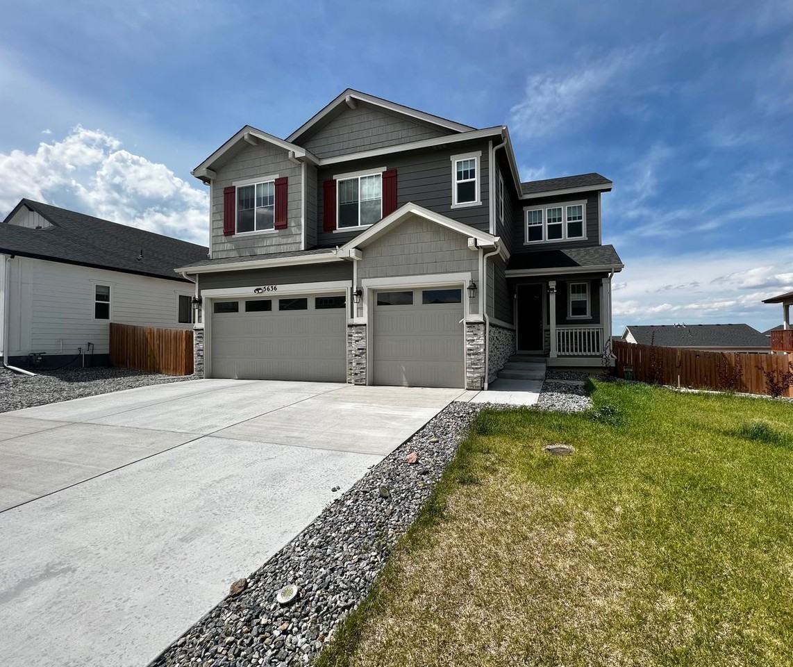 5636 Bay Hill Dr - Photo 2 of 46