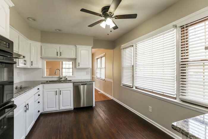 4630 Ne Gladstone Ave - Photo 3 of 17